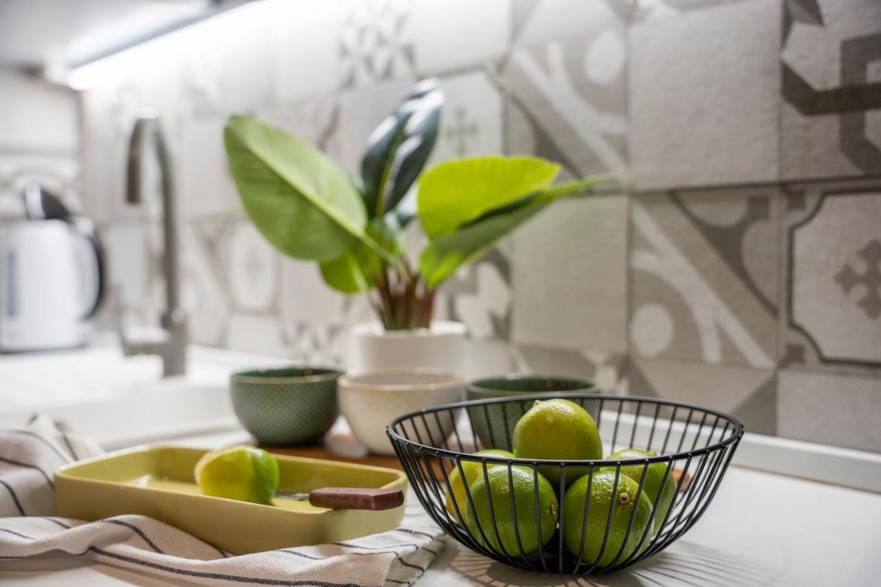 Puglia5Stars Stazione Centrale Urban Green Bari Kültér fotó